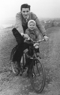 Eberhard mit Dietrich 1957